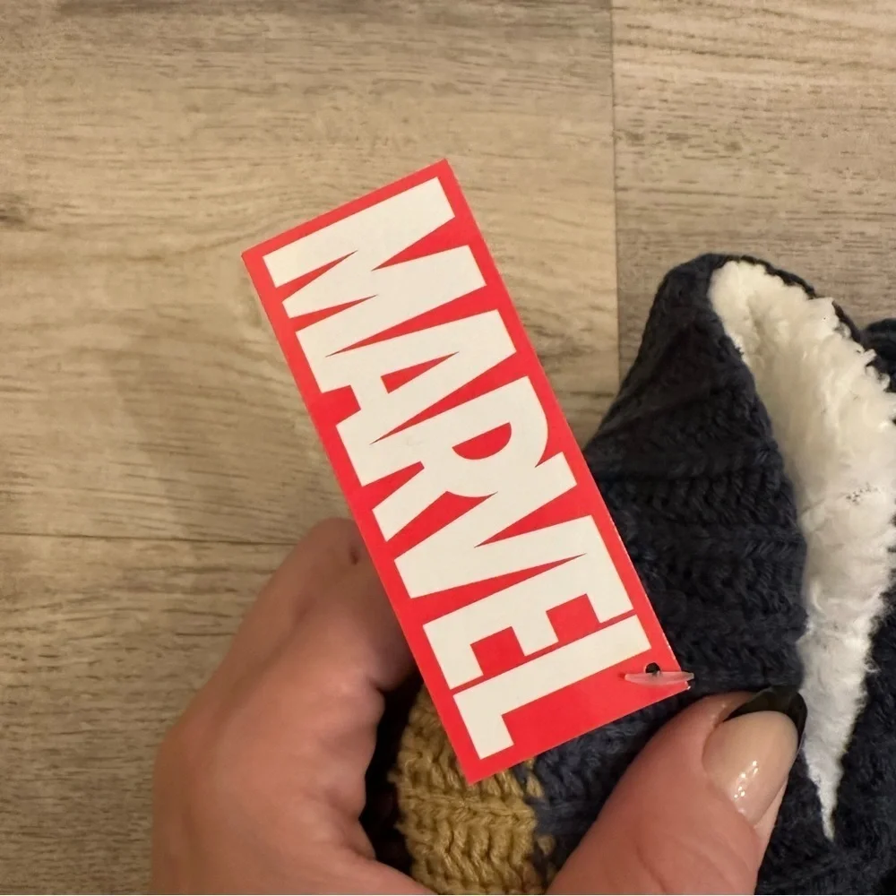Men Marvel Thanos Cozy Knit Socks with Blue and Tan OSFM
